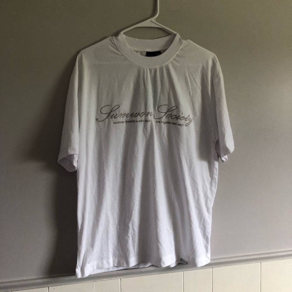 Men’s NWT White T-shirt